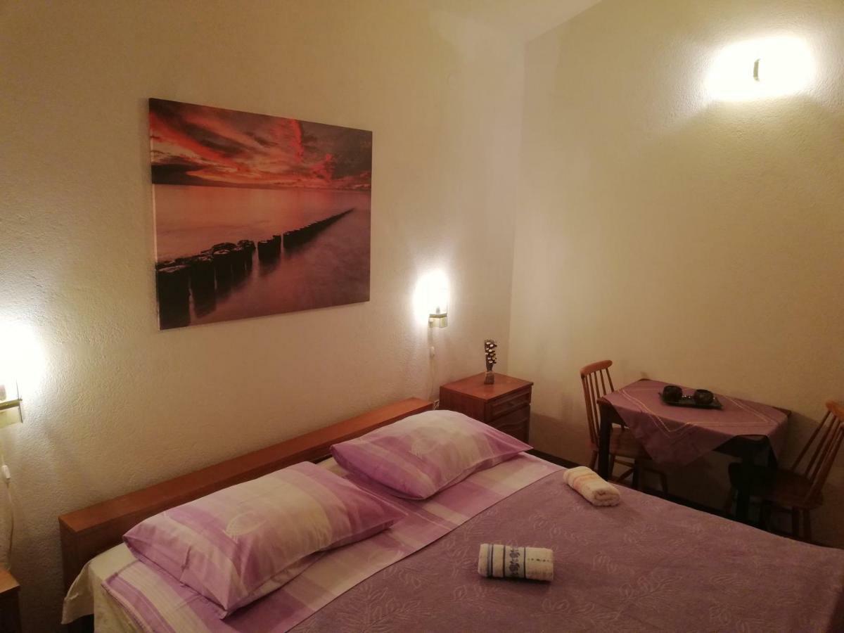 Vacation Home Mirjana Seget Vranjica Esterno foto