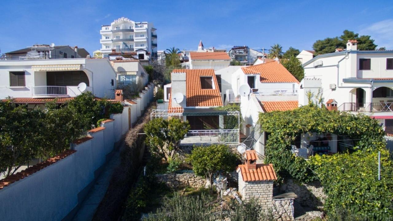 Vacation Home Mirjana Seget Vranjica Esterno foto